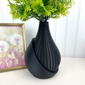 Modern Vase, TheYovi Vase, Flower Vase, Dried Flowers, Plant lovers